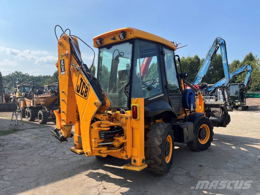 JCB 2 CX Retrocargadoras