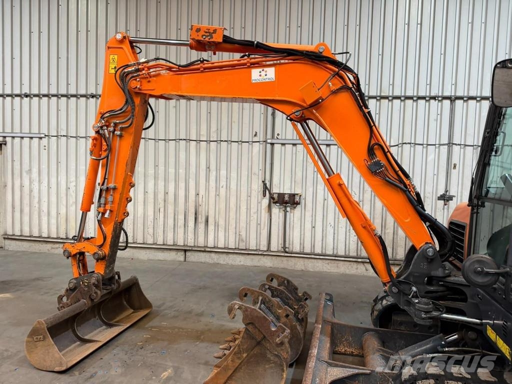 Doosan DX 62 R-3 6.2T - *FULL HYDR - *CENTRAL GREASING* - Minigraafmachines < 7t