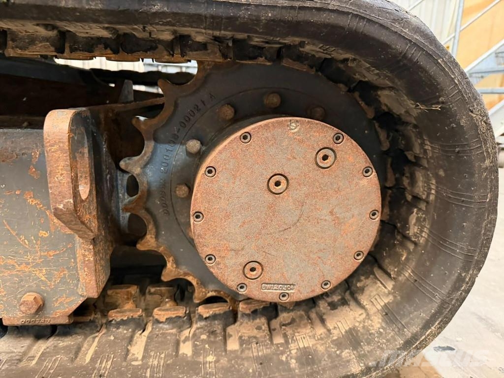 Doosan DX 62 R-3 6.2T - *FULL HYDR - *CENTRAL GREASING* - Minigraafmachines < 7t