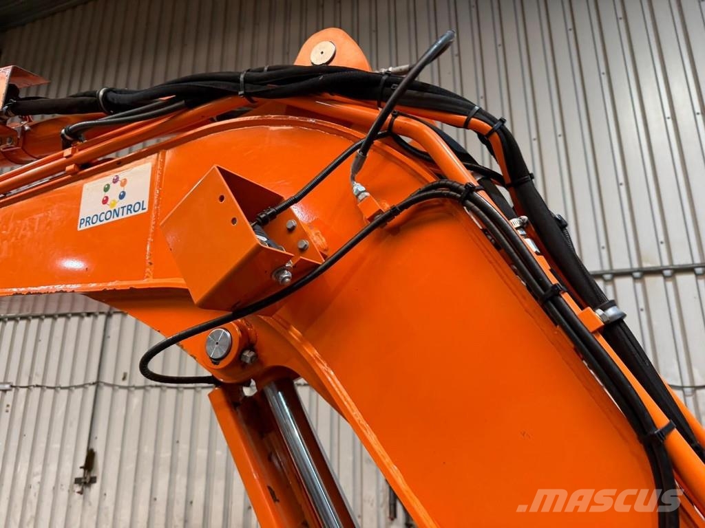 Doosan DX 62 R-3 6.2T - *FULL HYDR - *CENTRAL GREASING* - Minigraafmachines < 7t