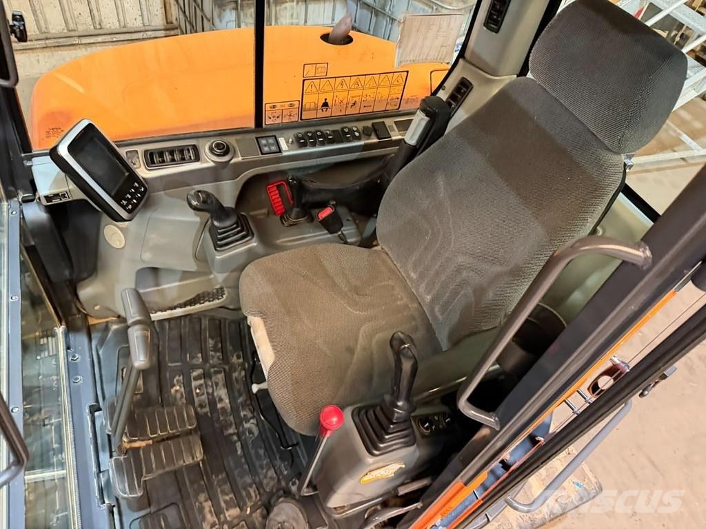 Doosan DX 62 R-3 6.2T - *FULL HYDR - *CENTRAL GREASING* - Minigraafmachines < 7t