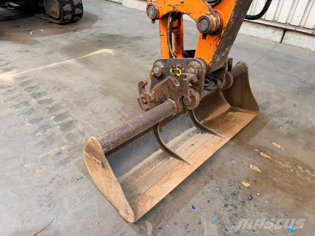 Doosan DX 62 R-3 6.2T - *FULL HYDR - *CENTRAL GREASING* - Minigraafmachines < 7t
