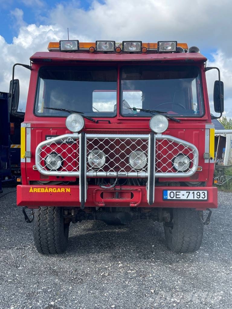 Scania SBA 111 Cegonhas