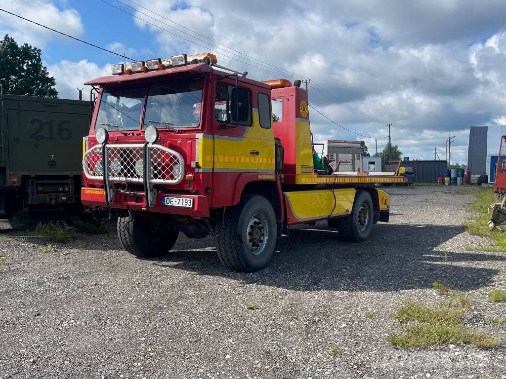Scania SBA 111 Cegonhas
