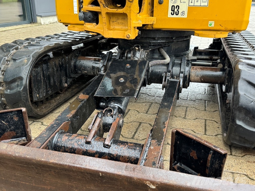 CAT 301.8 A/C Mini bagri <7t