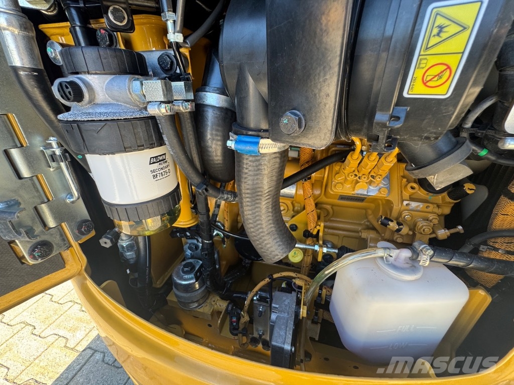 CAT 301.8 A/C Mini rýpadlá < 7t