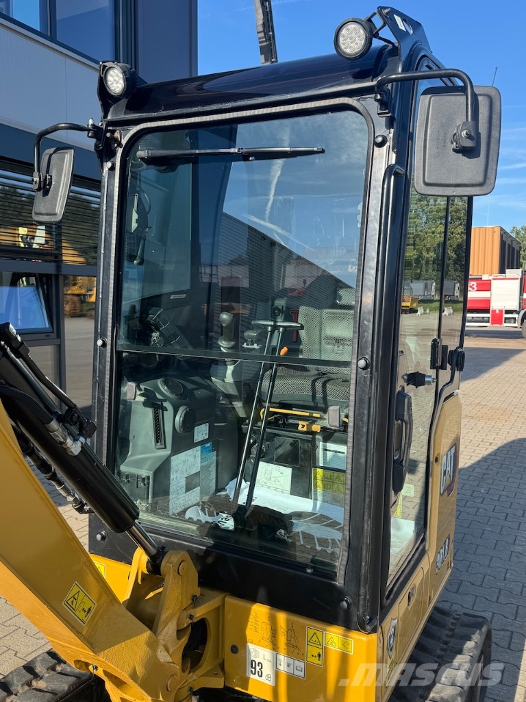 CAT 301.8 A/C Mini rýpadlá < 7t