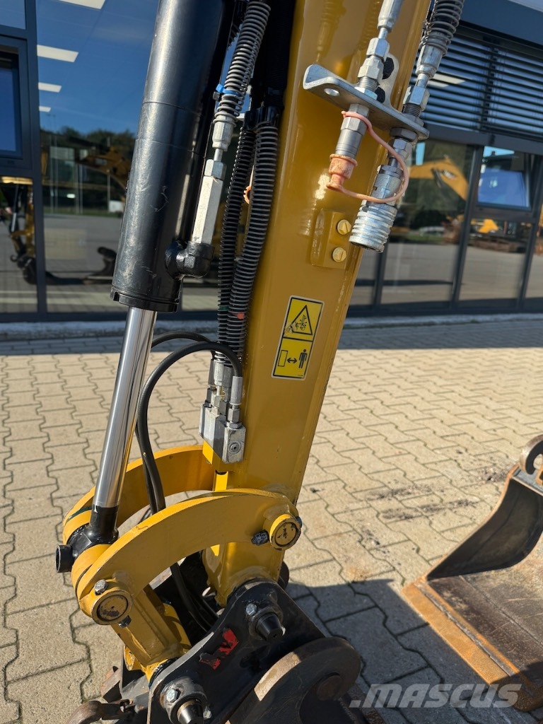 CAT 301.8 A/C Mini rýpadlá < 7t