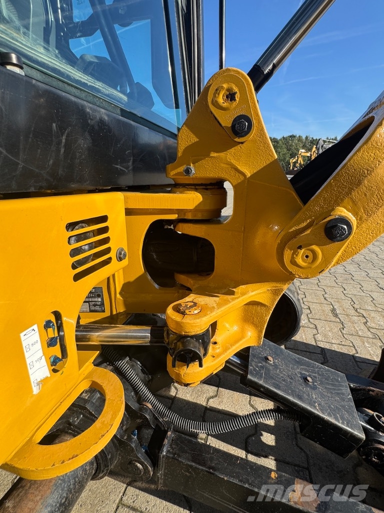 CAT 301.8 A/C Mini rýpadlá < 7t