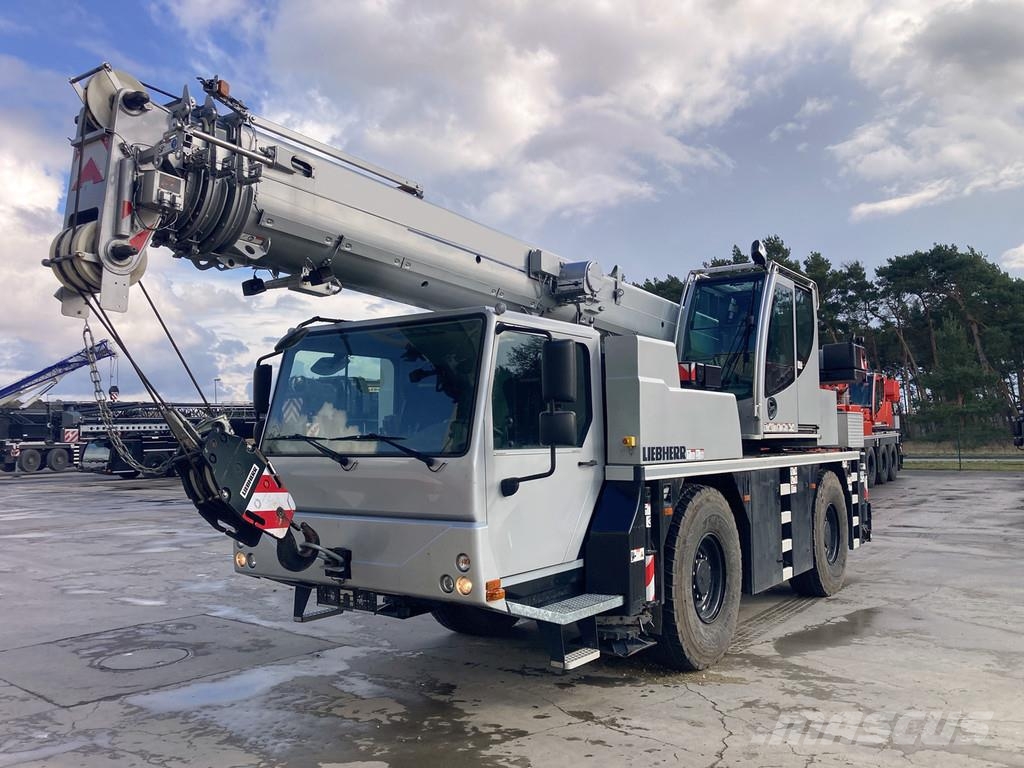 Liebherr LTM 1030-2.1 2023   Mobile cranes Overige hijsinrichtingen