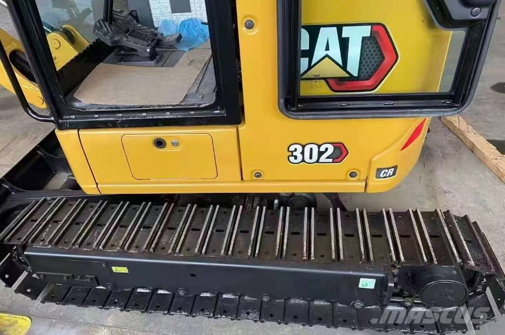 CAT 302 Mini excavators < 7t (Mini diggers)