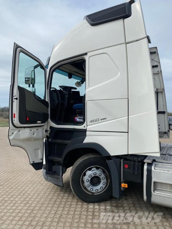 Volvo Vehicle Tractor 4x2 Standard Prime Movers