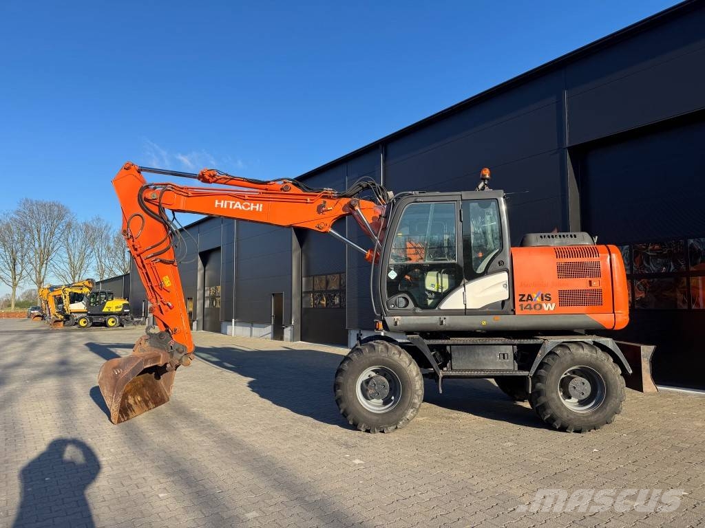 Hitachi ZX140-5B 5300 uur !! Bagri na kolesih