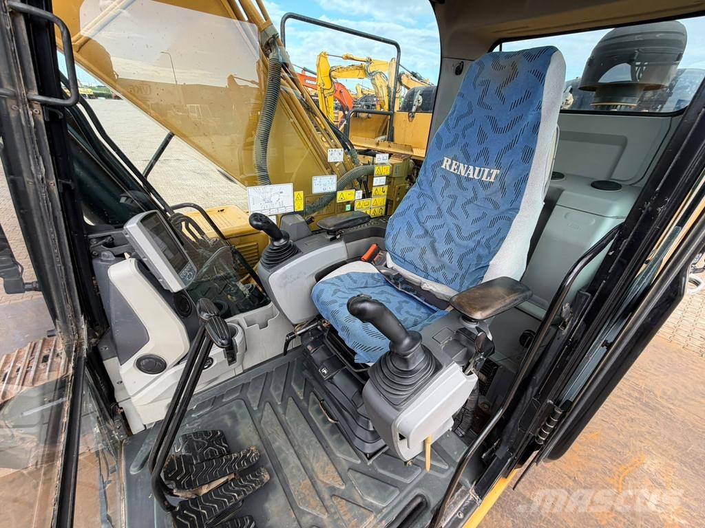 CAT 323FLN Bandgrävare