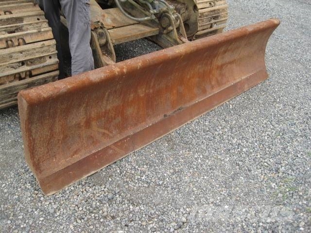 KOMATSU PC138US-2 Pelle sur chenilles