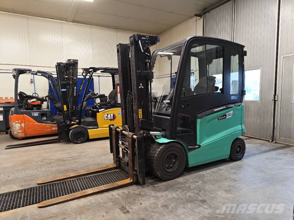 Mitsubishi FB 30 CN Electric forklifts