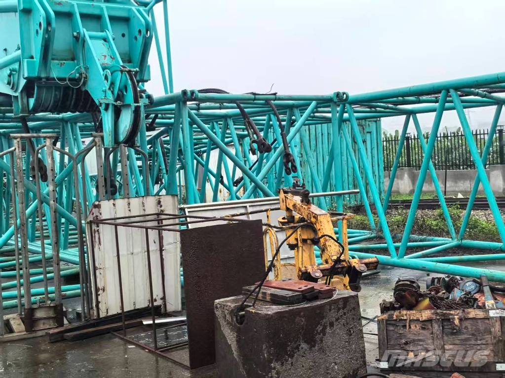 Kobelco CKE 2500 Raupenkrane