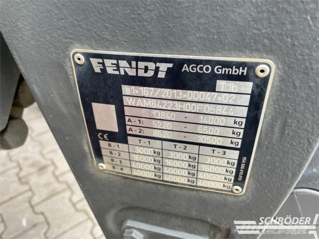 Fendt 828 S4 PROFI PLUS Traktori