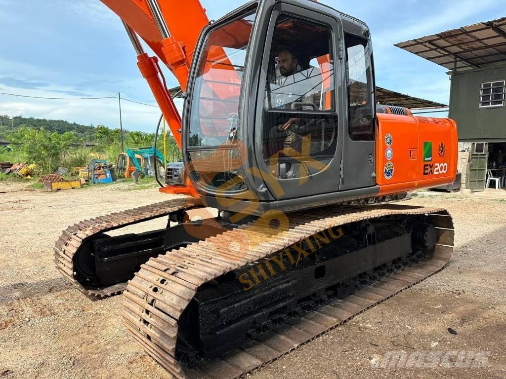 Hitachi EX 200 LC 대형 굴삭기 29톤 이상