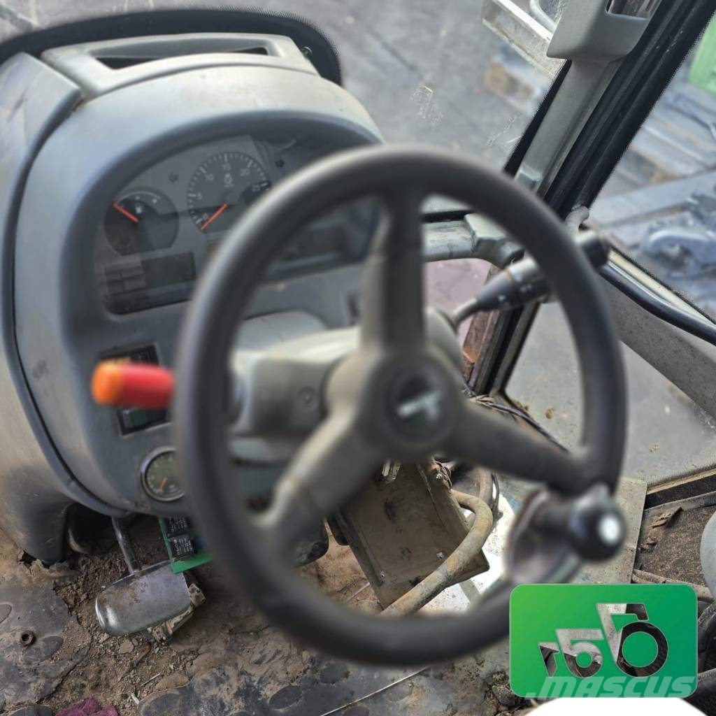 Valtra T 150 Complete Cabin Kabina i wnętrze