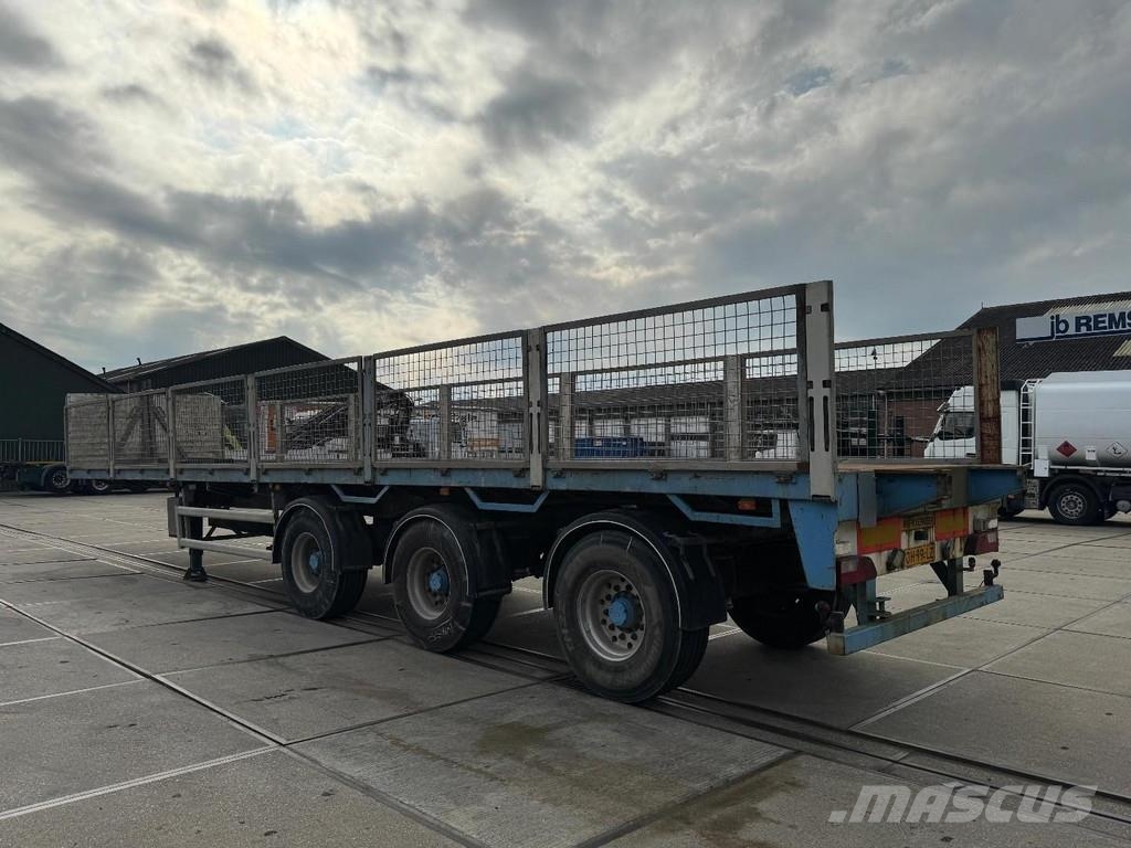 Floor FLO-17-30H2 3 AXLE SAF 平台/側卸半拖車