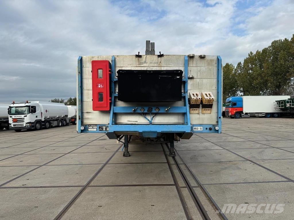 Floor FLO-17-30H2 3 AXLE SAF 平台/側卸半拖車