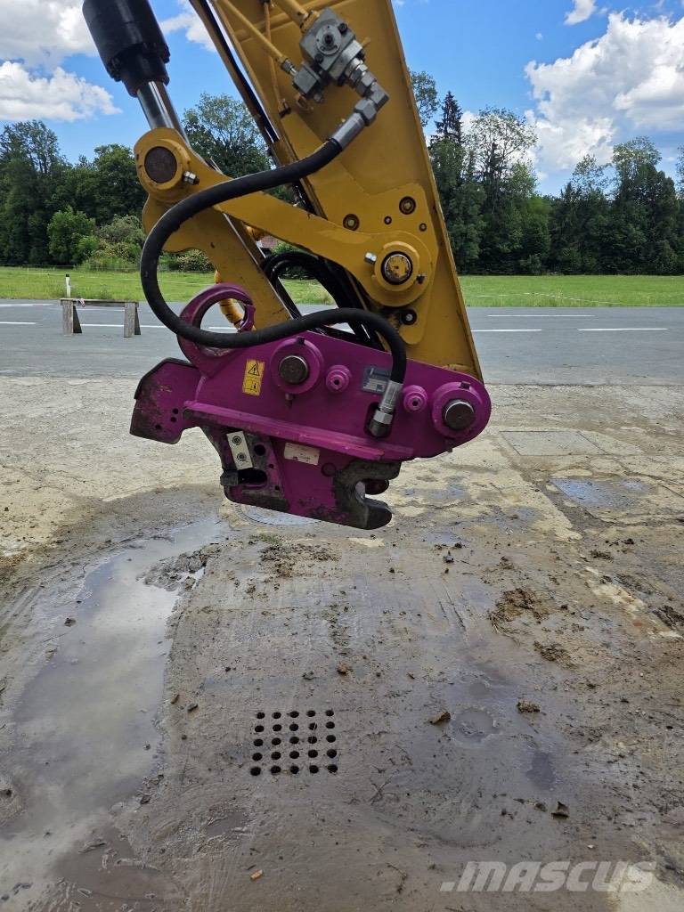 CAT 320 Bageri guseničari