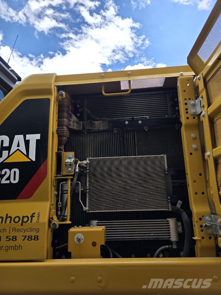 CAT 320 Bageri guseničari