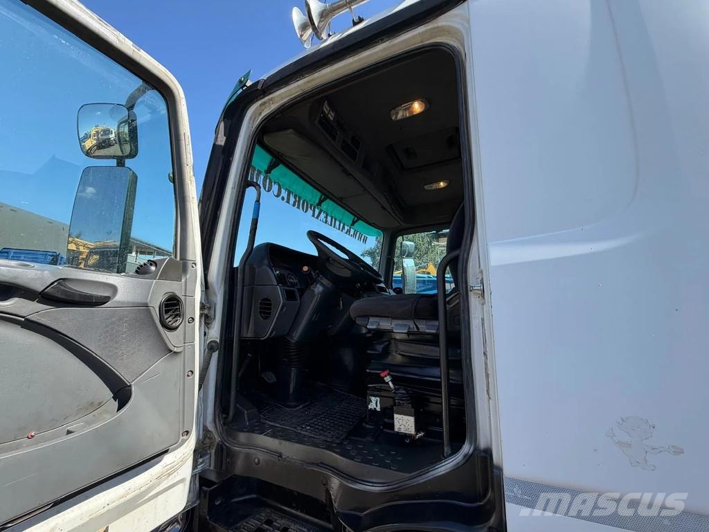 Mercedes-Benz Actros 4141 Kipper - 8x4 - V6 - Big Axles - Manual شاحنات قلابة