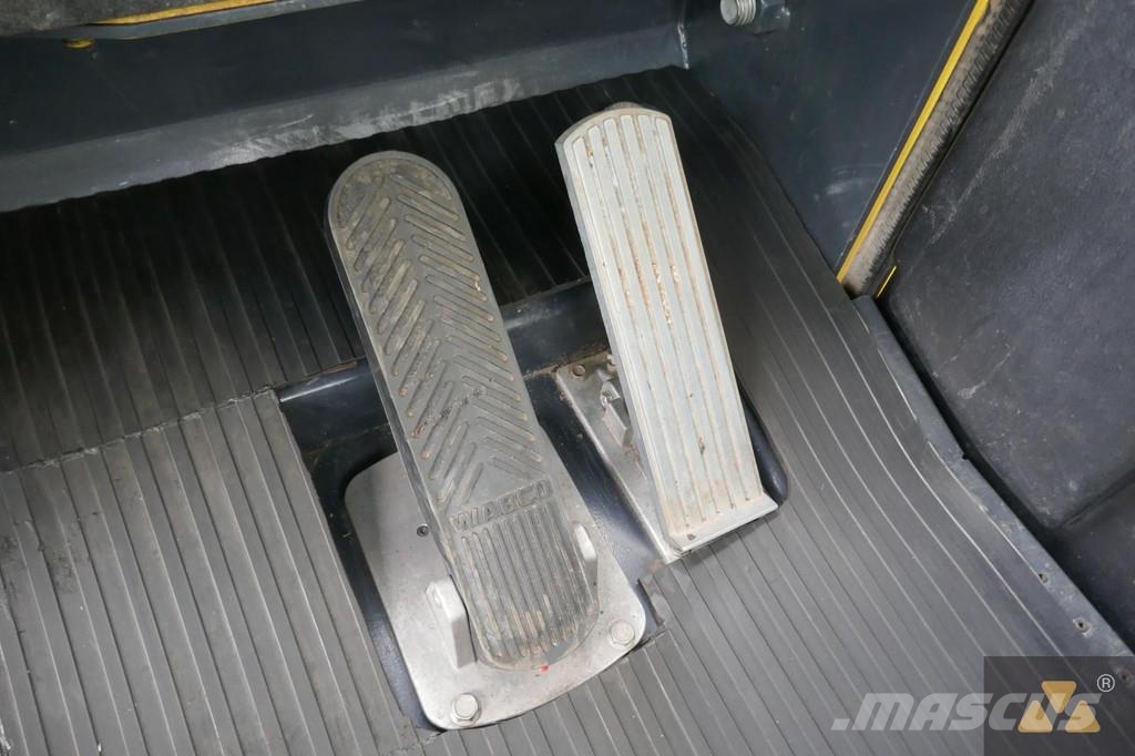 Bomag BW25RH Pneumatic tired rollers