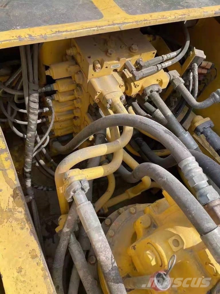 Komatsu PC 360-7 Paletli ekskavatörler