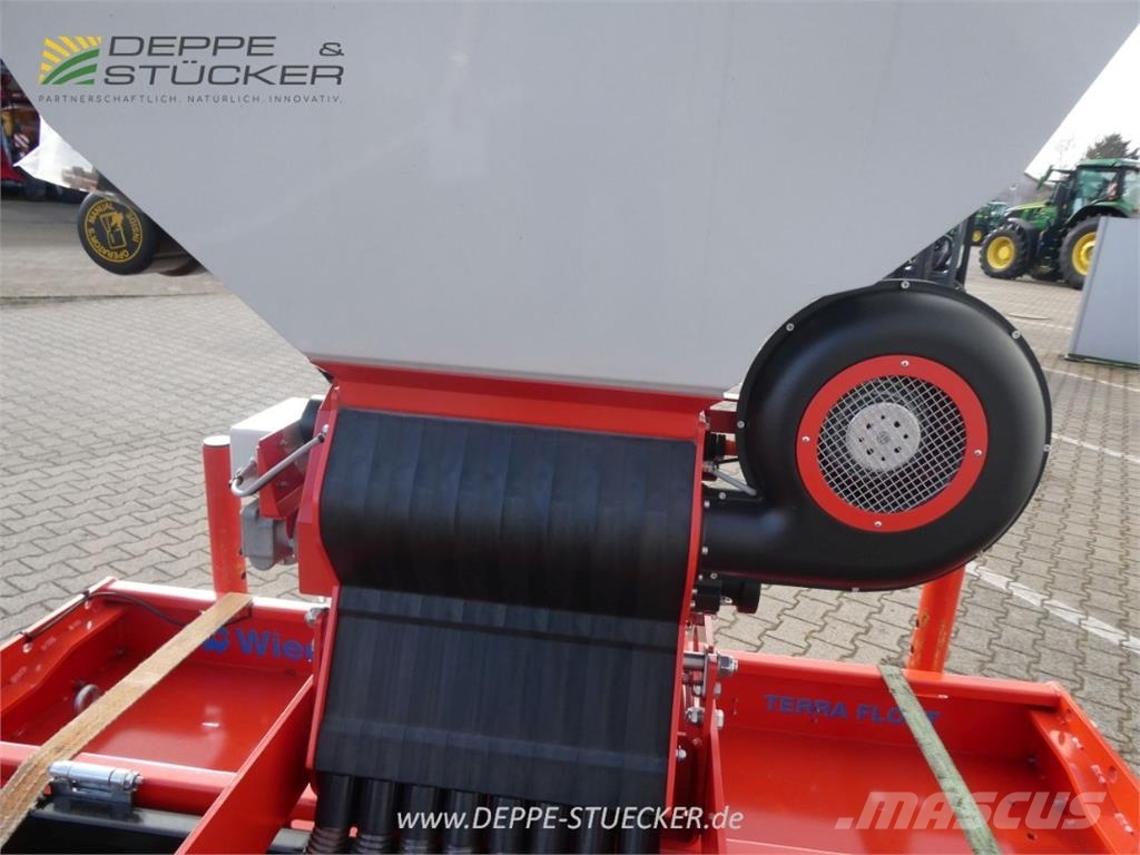Wiedenmann Terra Float Air Nachssaatmaschine ماكينات زراعية - غير ذلك