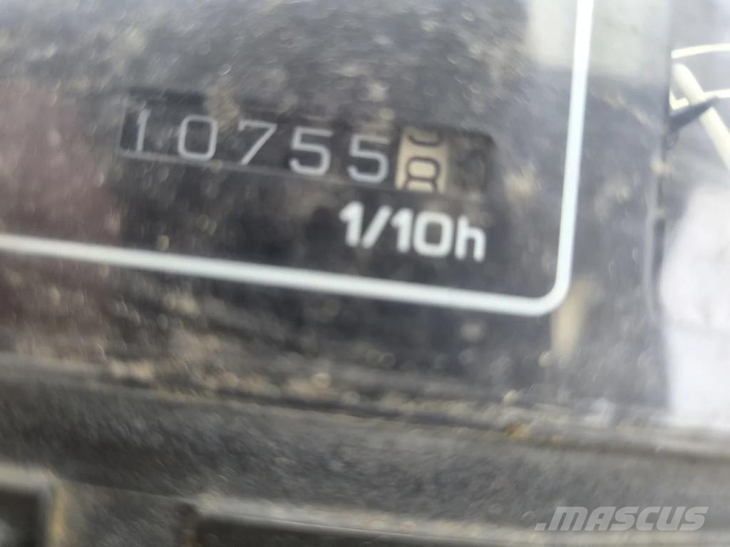 Nissan FJ02A25U Dīzeļa autoiekrāvēji