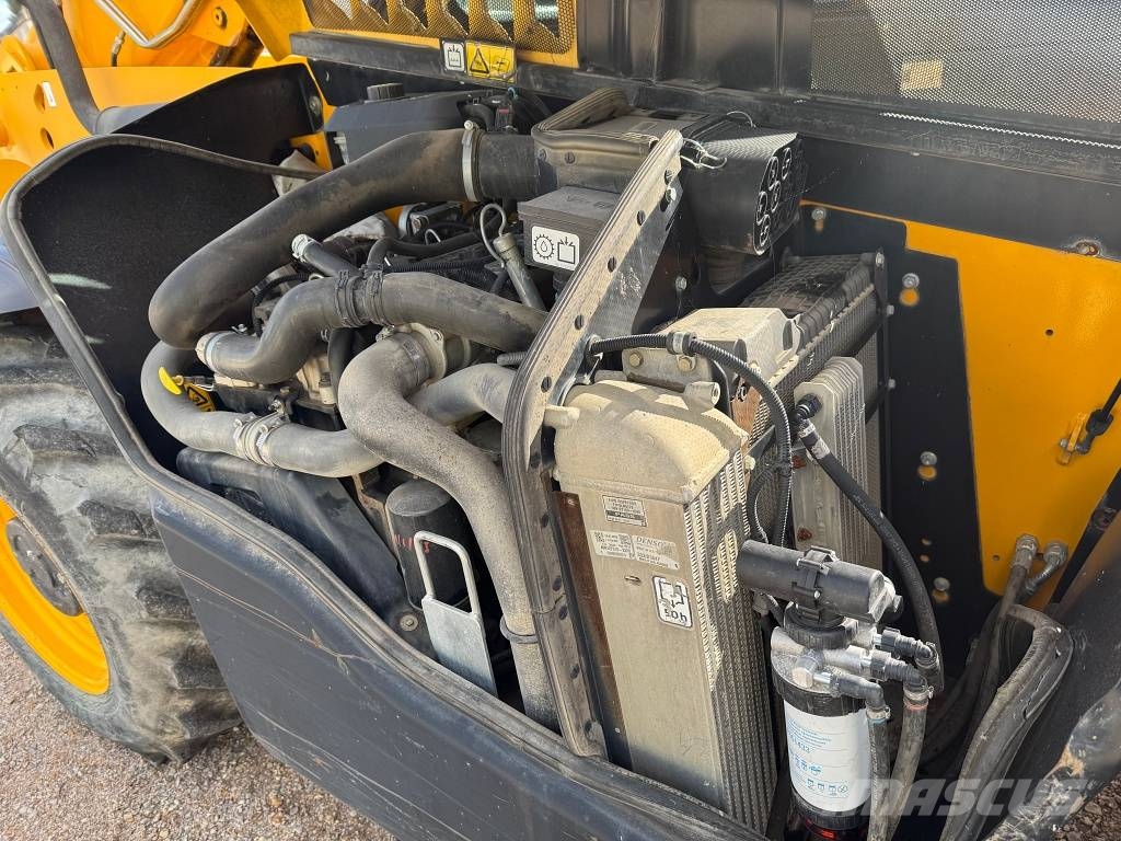JCB 535 V 125 Sollevatori telescopici