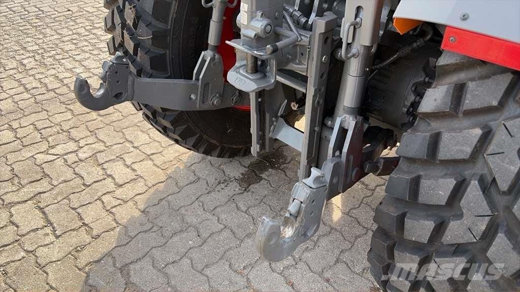 Fendt 211 Traktoren