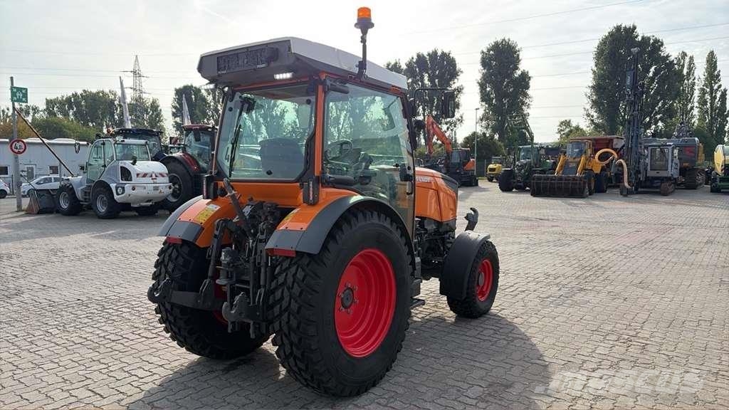 Fendt 211 Traktoren