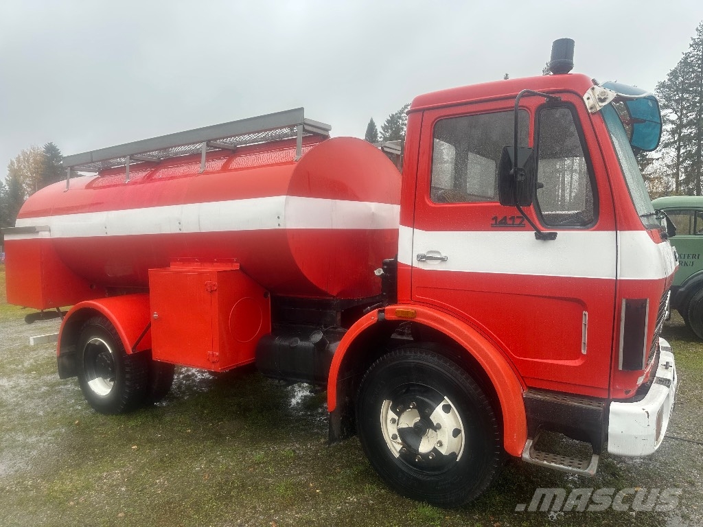 Mercedes-Benz 1417 Museoajoneuvo Вантажівки / спеціальні