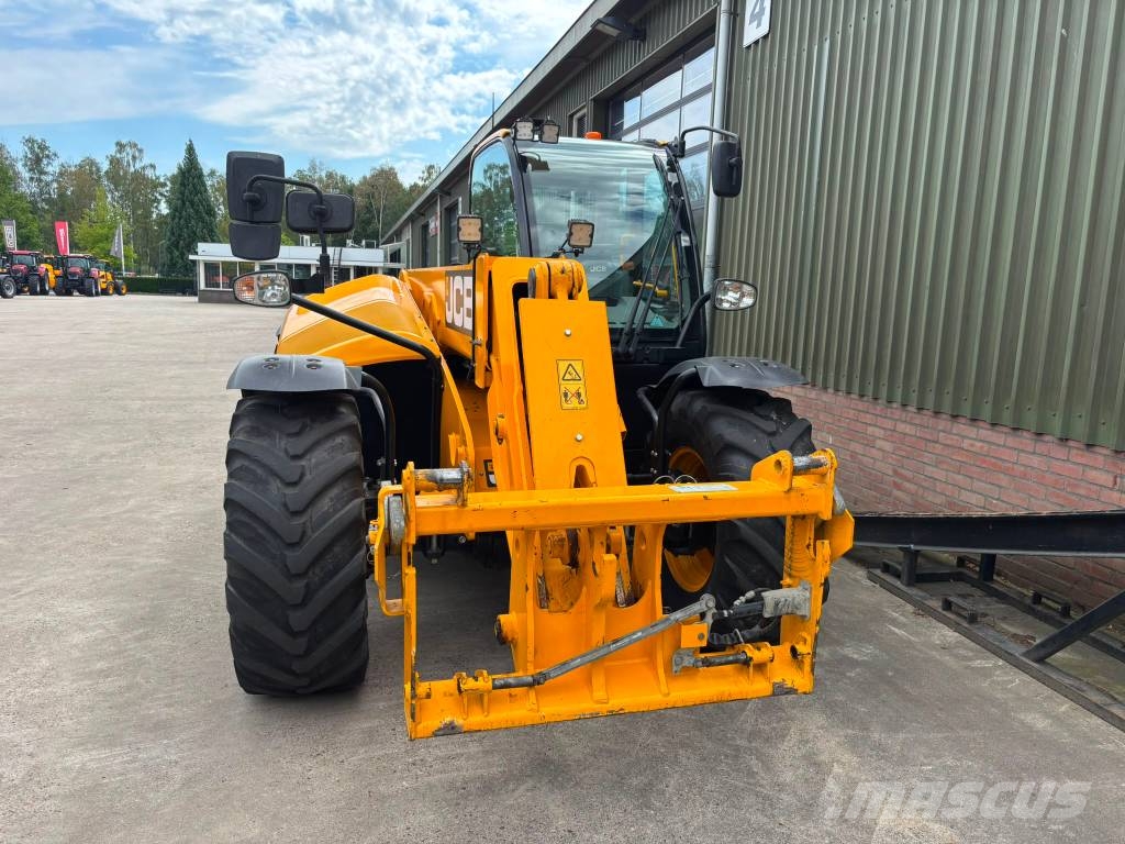 JCB 542-70 Agri super - 6 speed Teleskopiniai krautuvai žemės ūkiui