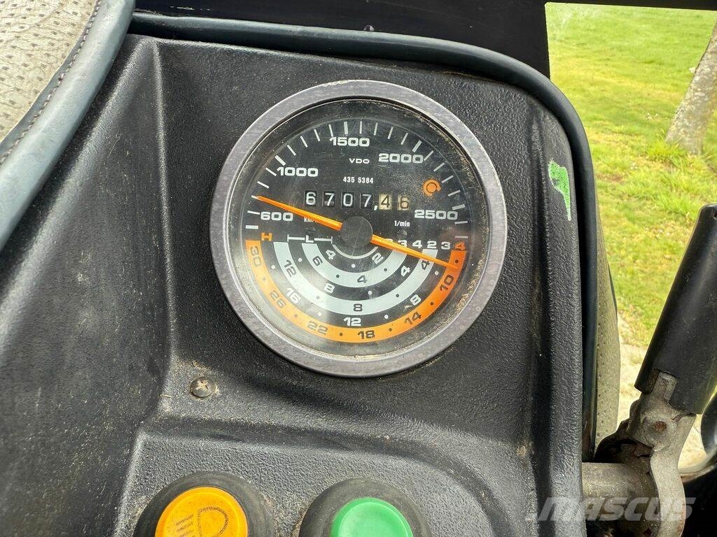 Deutz-Fahr Dx 350V Traktori