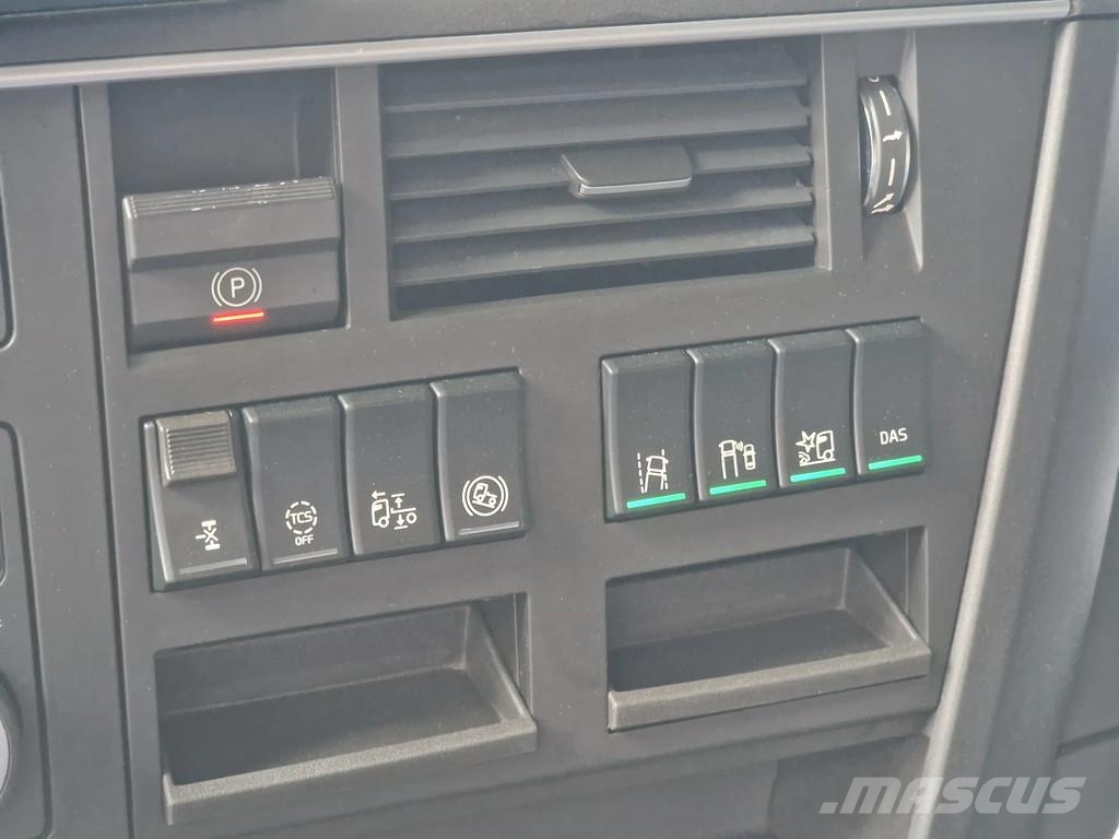 Volvo FH 13.460 Globetrotter XL 4x2 - I Save - 2x tank - 트랙터 유닛