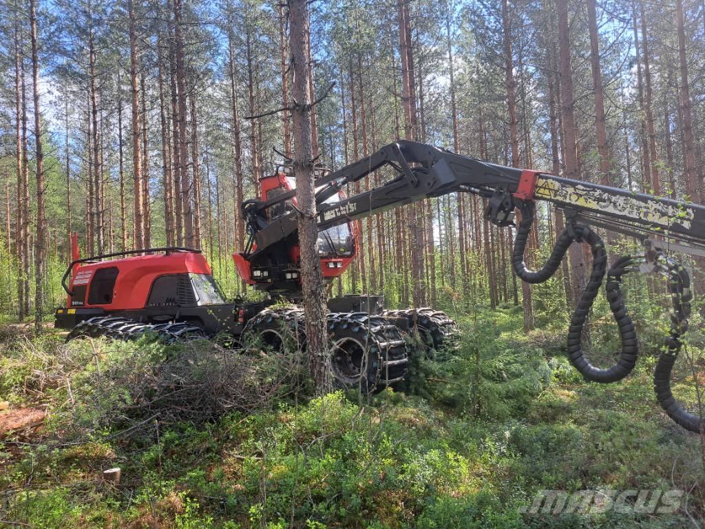 Komatsu 901 XC Combine forestiere