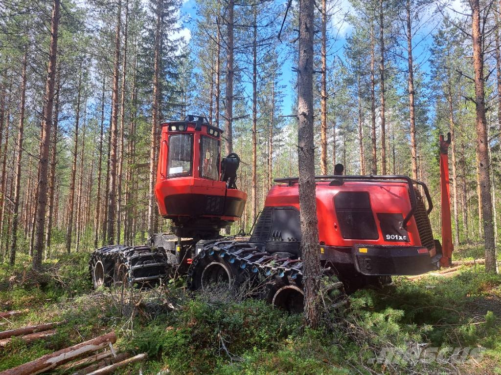 Komatsu 901 XC Combine forestiere