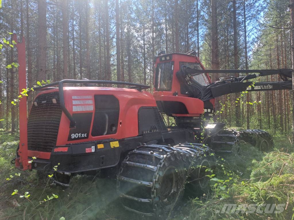 Komatsu 901 XC Combine forestiere