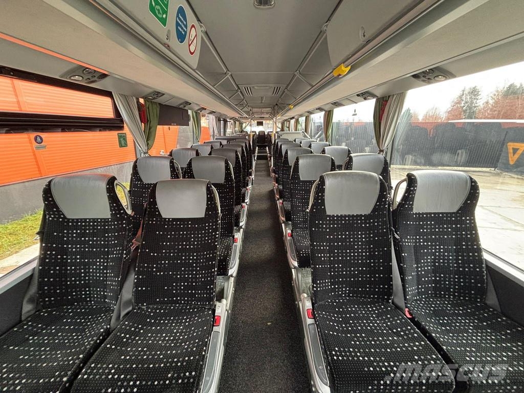 Mercedes-Benz Integro M 4x2 49 SEATS / AC / WC / WHEELCHAIR LIFT Međugradski autobusi