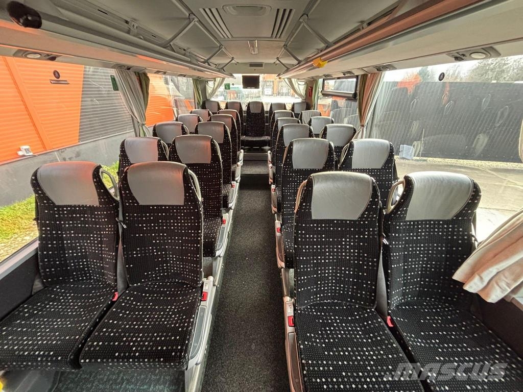 Mercedes-Benz Integro M 4x2 49 SEATS / AC / WC / WHEELCHAIR LIFT Međugradski autobusi