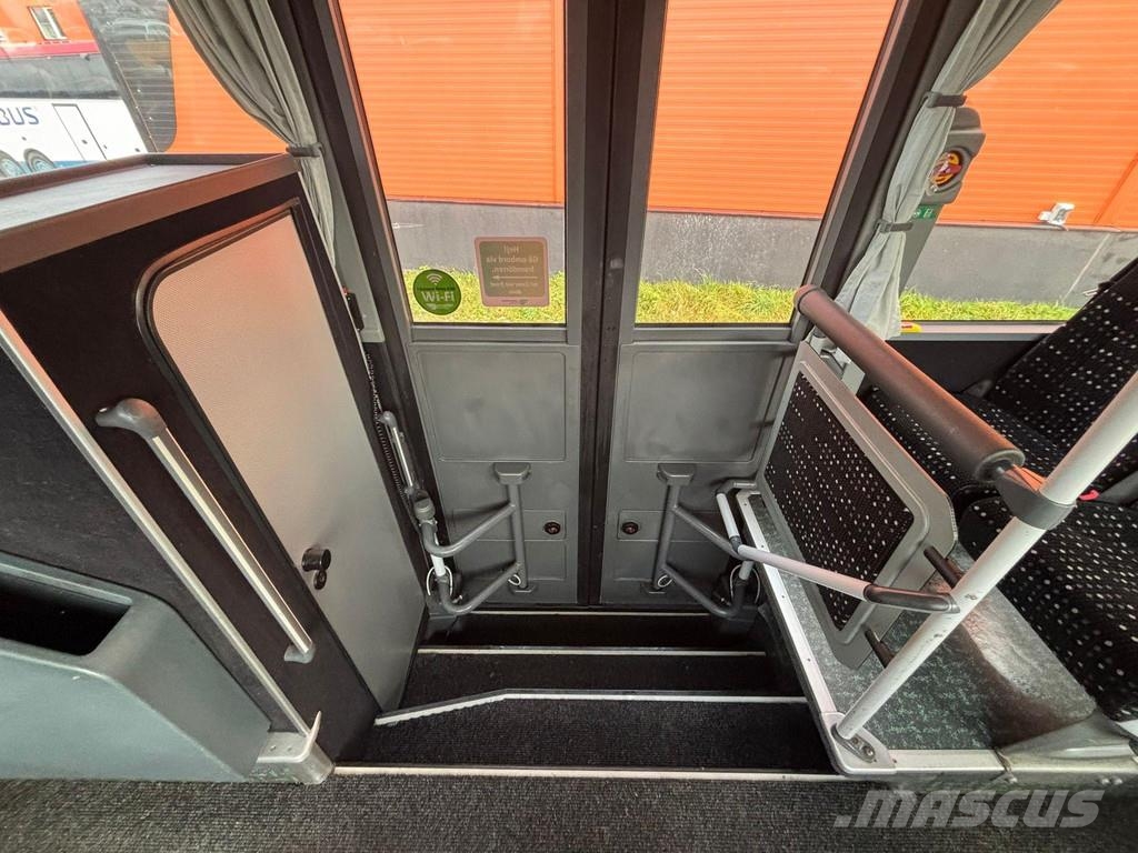 Mercedes-Benz Integro M 4x2 49 SEATS / AC / WC / WHEELCHAIR LIFT Međugradski autobusi