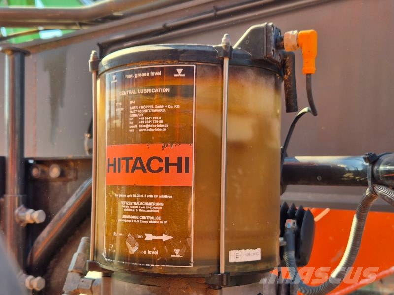 Hitachi ZX 225 US LC-6 Raupenbagger