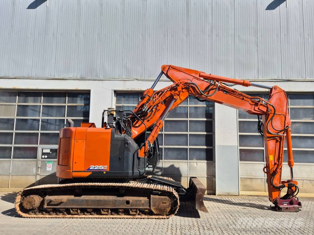 Hitachi ZX 225 US LC-6 Raupenbagger