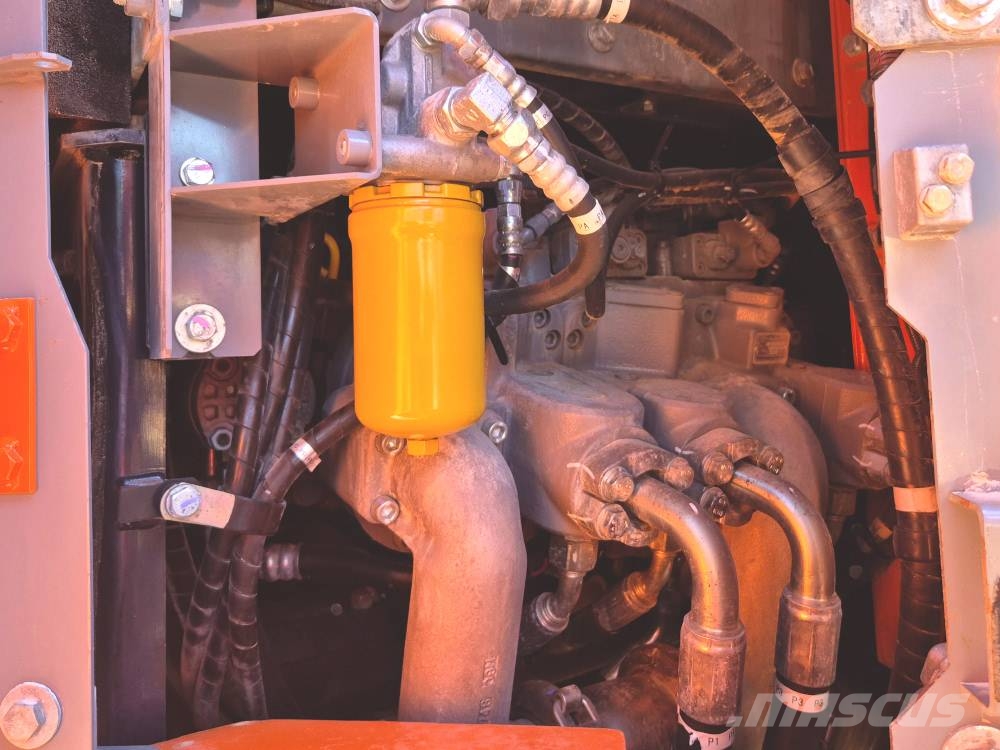 Hitachi ZX 225 US LC-6 Raupenbagger