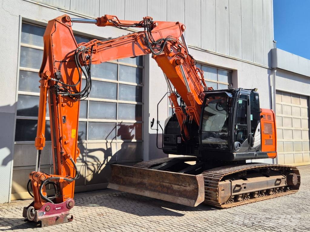 Hitachi ZX 225 US LC-6 Raupenbagger
